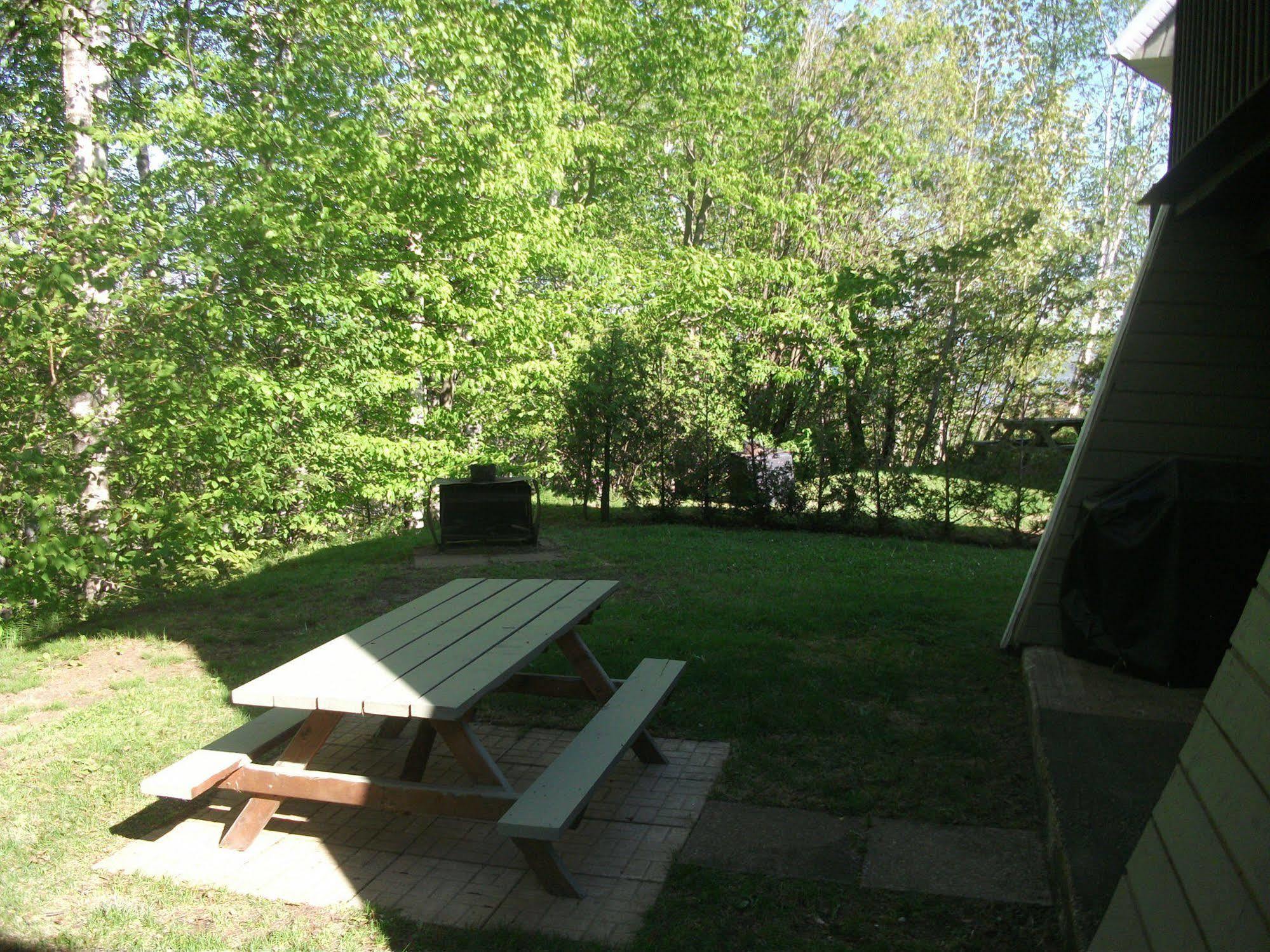 Villa Les Chalets Bô-Sô-Met à Beaupré Extérieur photo