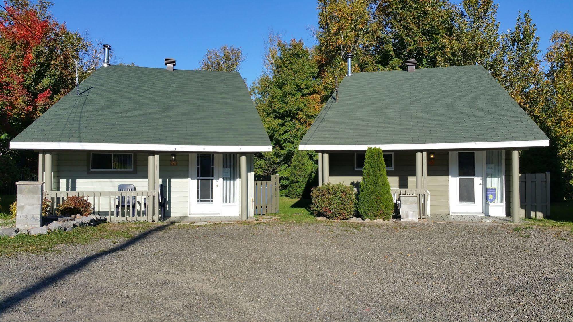 Villa Les Chalets Bô-Sô-Met à Beaupré Extérieur photo